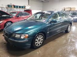 Salvage cars for sale from Copart Elgin, IL: 2001 Volvo S60