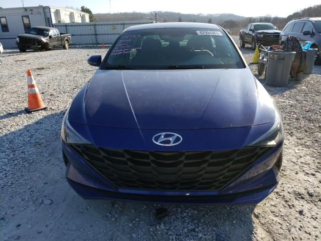 2021 Hyundai Elantra SE