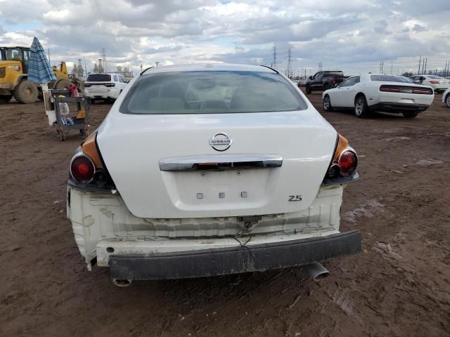 2010 Nissan Altima Base