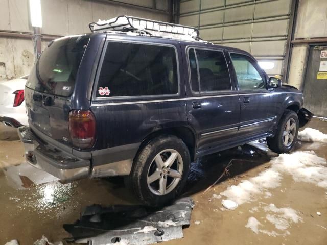 2000 Ford Explorer XLT