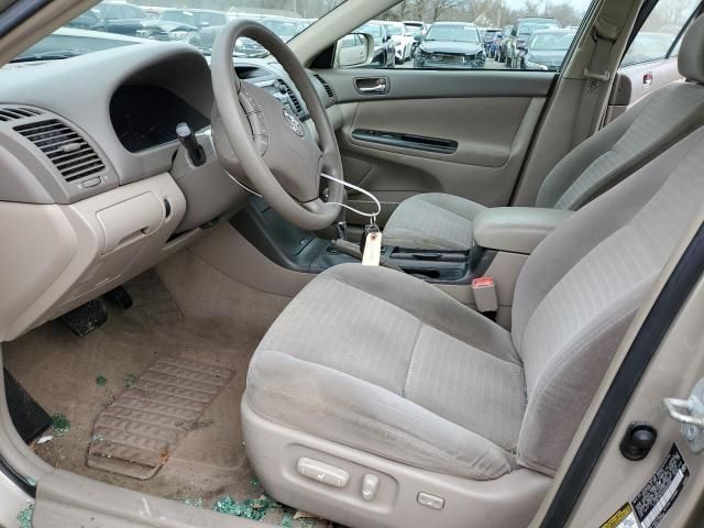 2005 Toyota Camry LE