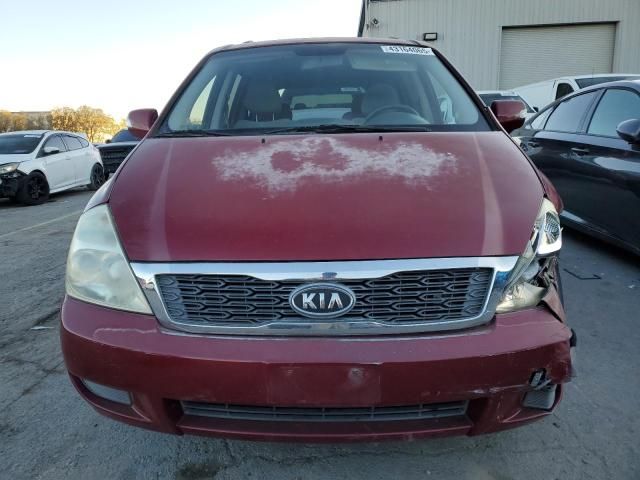 2011 KIA Sedona LX