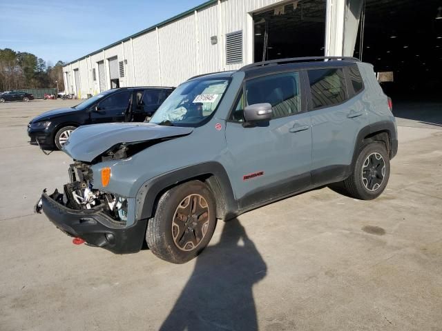 2016 Jeep Renegade Trailhawk