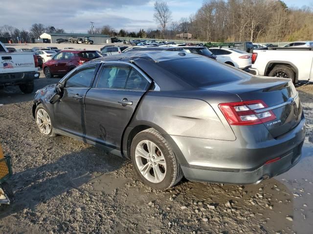 2015 Ford Taurus SE