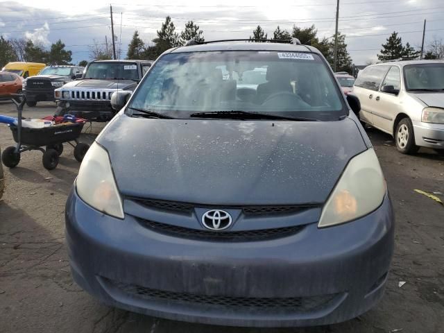 2006 Toyota Sienna CE