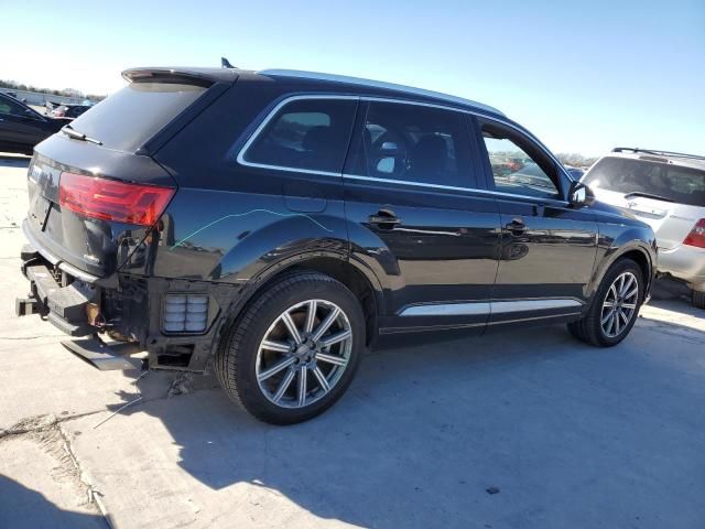 2019 Audi Q7 Premium Plus