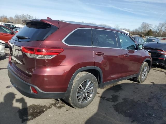 2019 Toyota Highlander SE