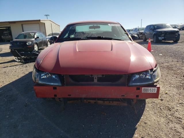 2004 Ford Mustang