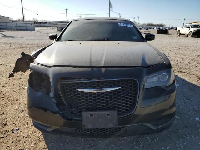 2019 Chrysler 300 Touring