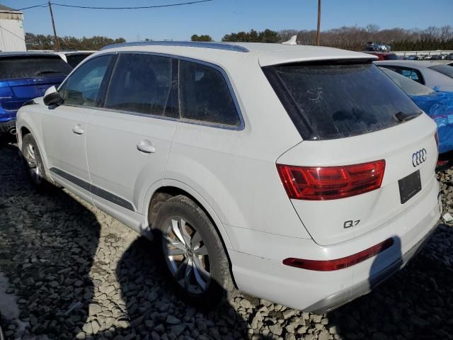 2017 Audi Q7 Premium Plus