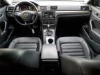 2017 Volkswagen Passat sel Premium