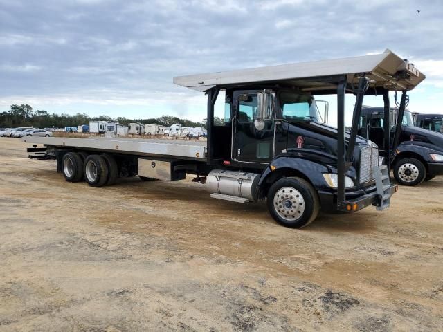 2019 Kenworth Construction T370