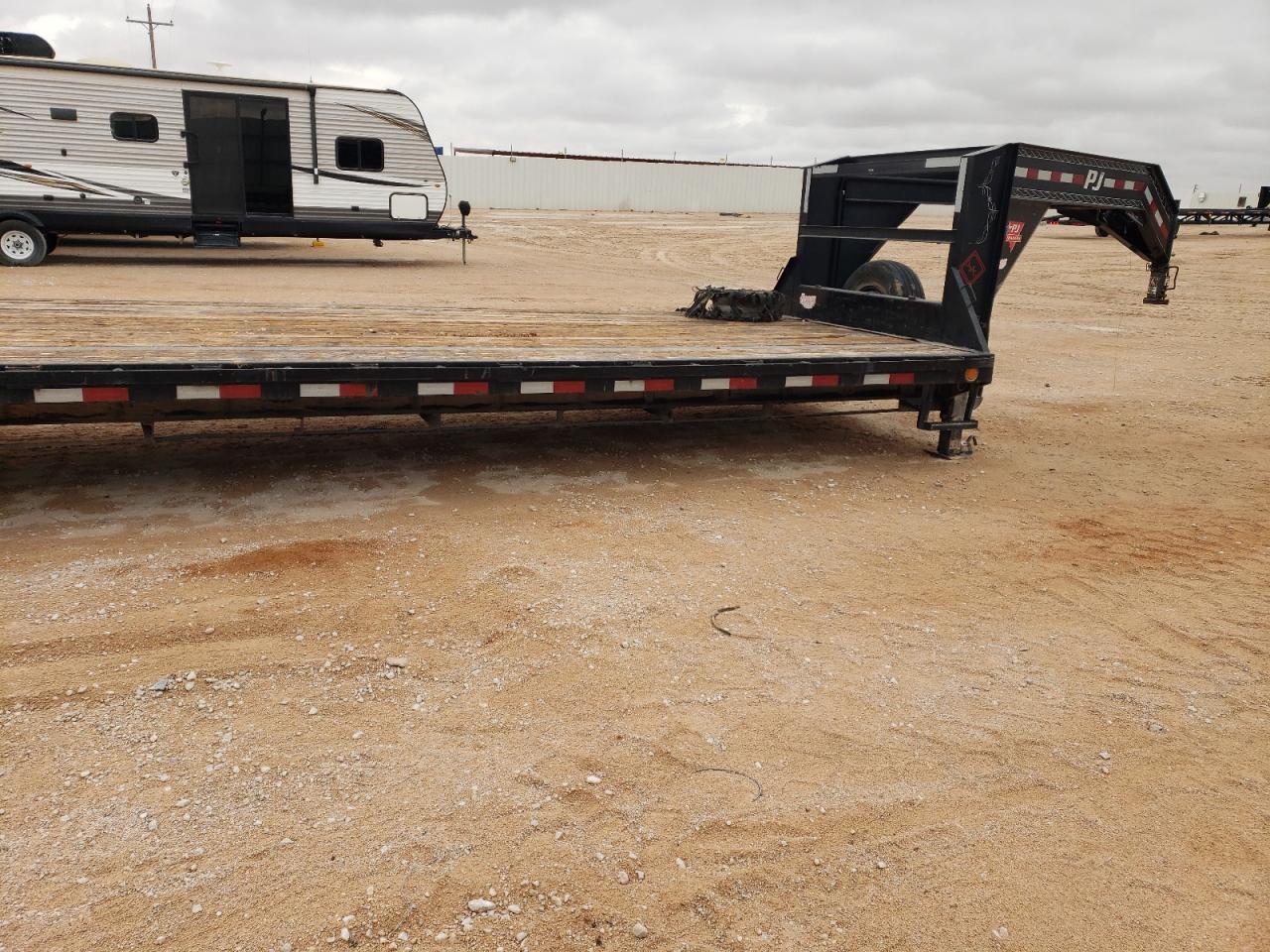 2022 PJ Trailers