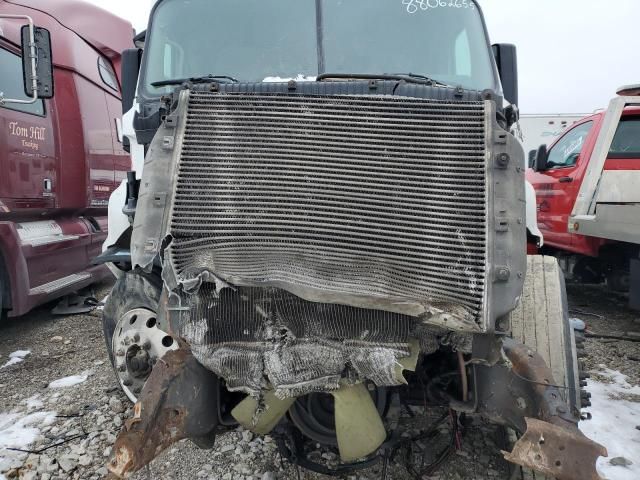 2017 Freightliner Cascadia 125