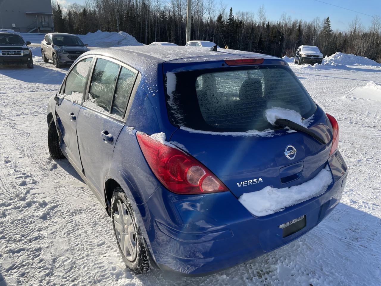 2012 Nissan Versa s