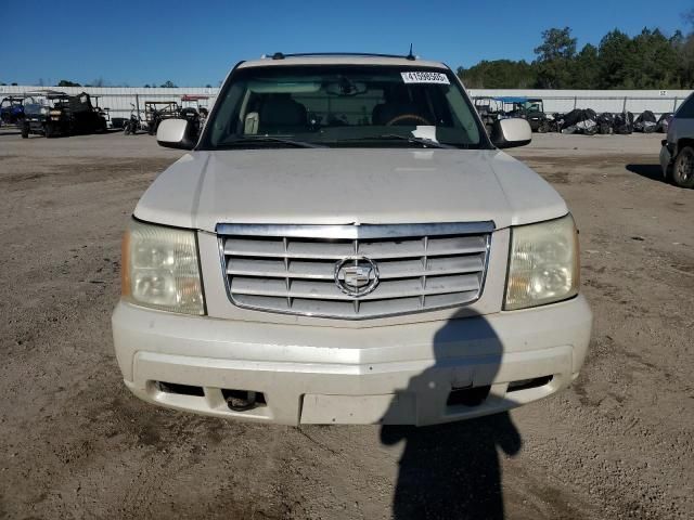 2004 Cadillac Escalade Luxury