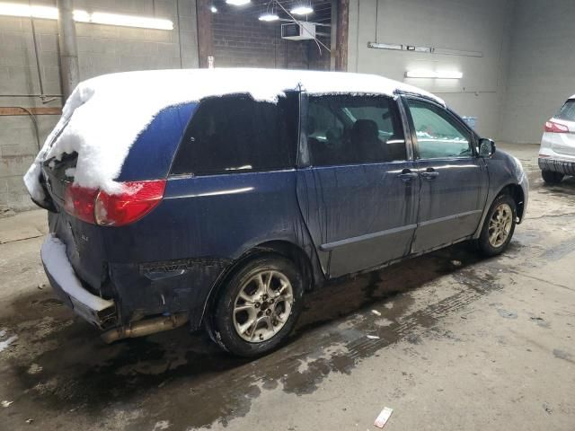 2006 Toyota Sienna XLE