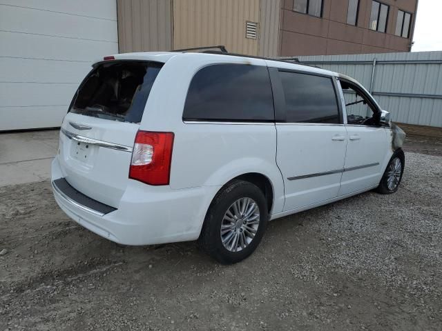 2015 Chrysler Town & Country Touring L