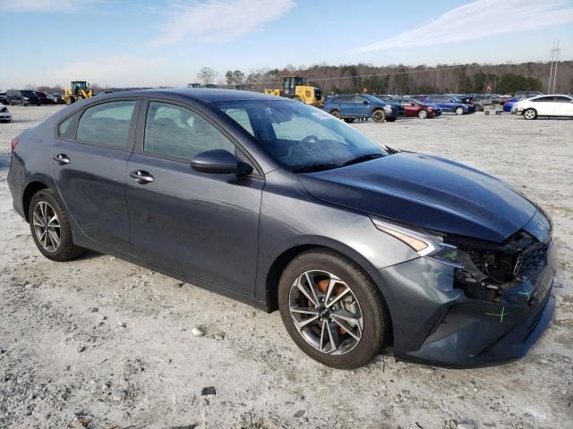 2023 KIA Forte LX