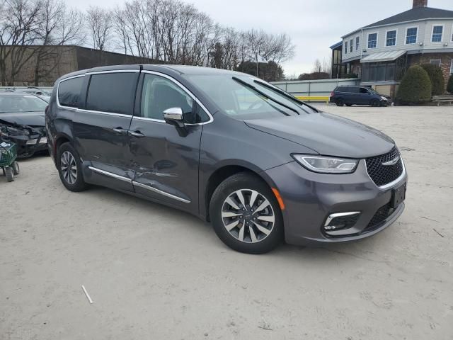 2023 Chrysler Pacifica Hybrid Limited