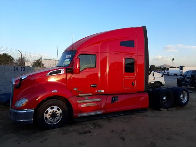 2018 Kenworth Construction T680