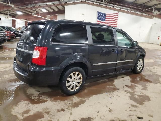 2013 Chrysler Town & Country Touring