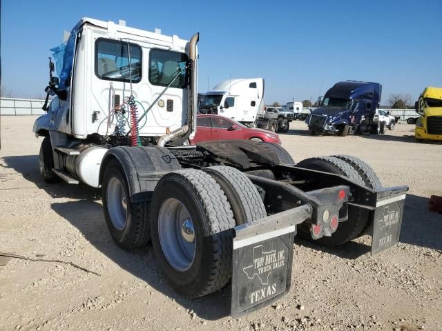 2012 Freightliner Cascadia 125