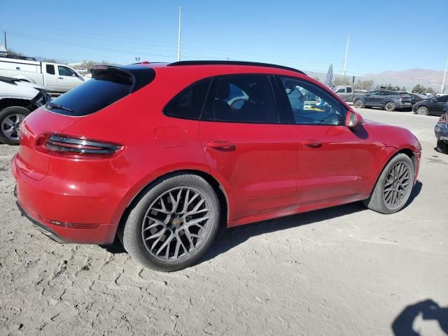 2018 Porsche Macan Turbo