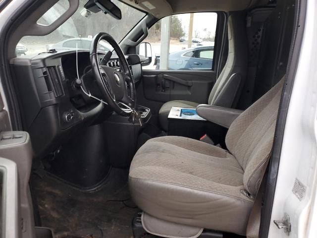 2020 Chevrolet Express G2500