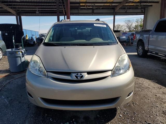 2006 Toyota Sienna CE