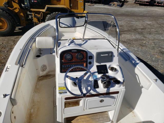 2013 Sea Hunt Boat