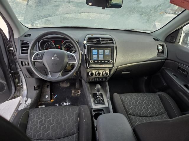 2022 Mitsubishi RVR ES