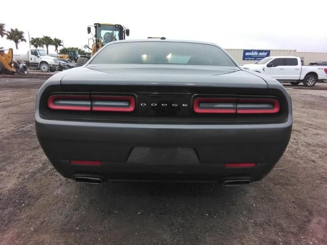 2015 Dodge Challenger SXT