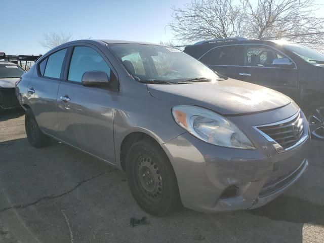 2013 Nissan Versa S