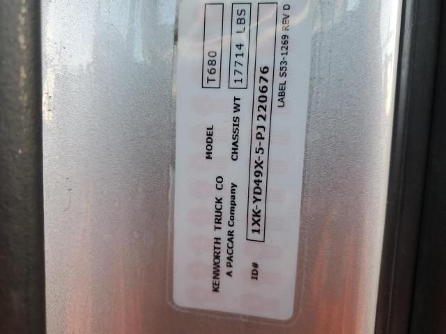 2023 Kenworth Construction T680