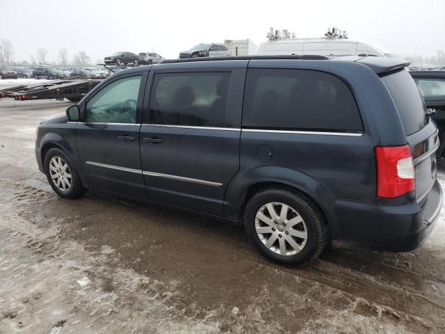 2013 Chrysler Town & Country Touring