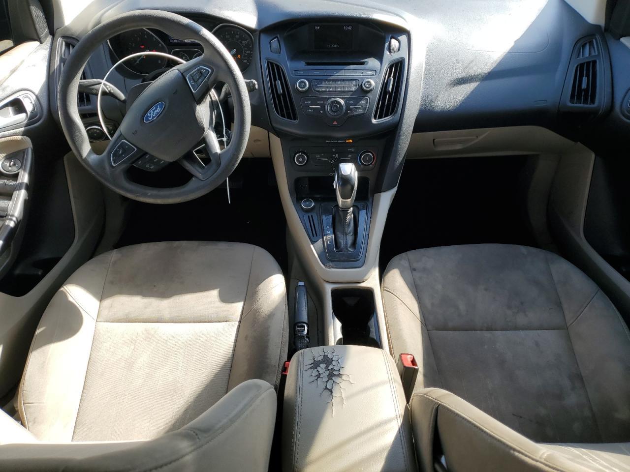 2016 Ford Focus se