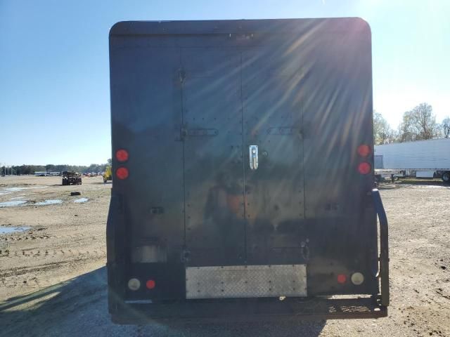 2009 Freightliner Chassis M Line WALK-IN Van