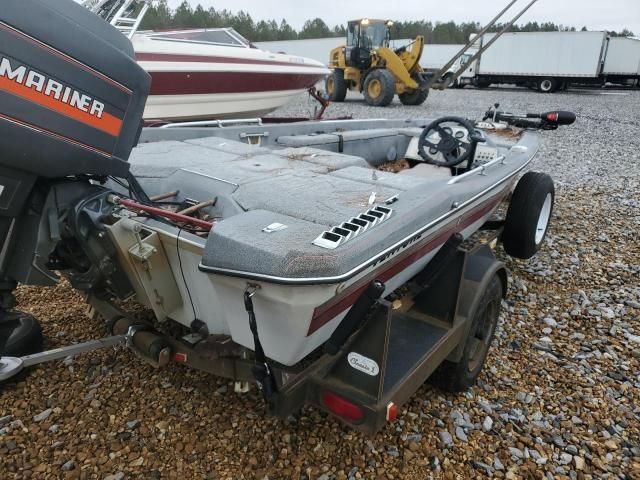 1983 Venture Bass Boat