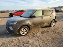 KIA Soul salvage cars for sale: 2022 KIA Soul LX