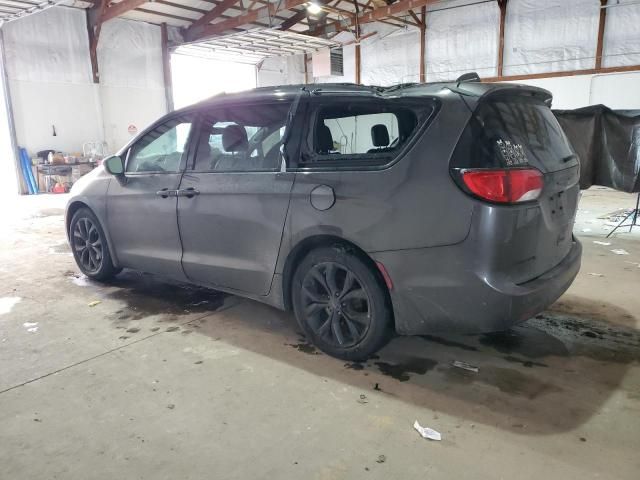 2019 Chrysler Pacifica Touring L Plus