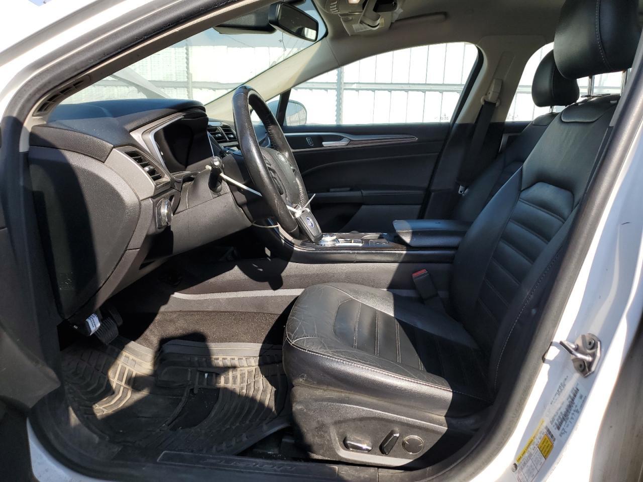 2018 Ford Fusion se Hybrid