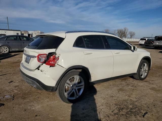 2015 Mercedes-Benz GLA 250