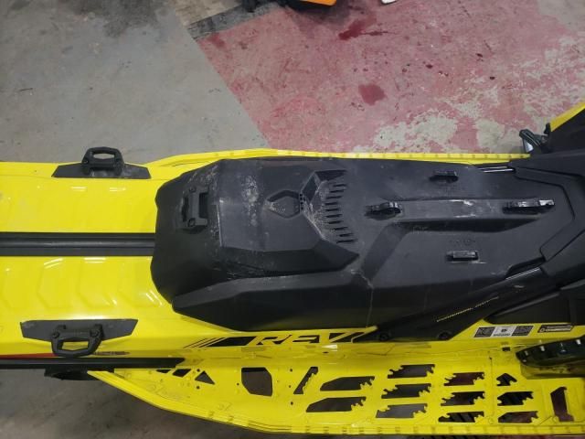 2020 Skidoo MXZ XRS850