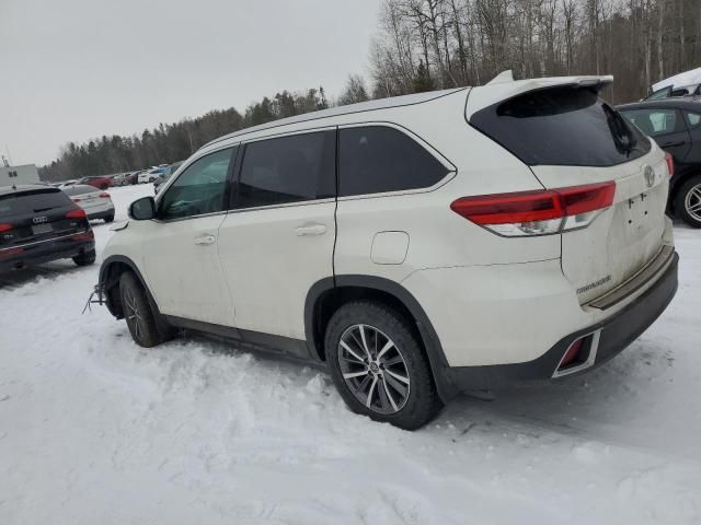 2019 Toyota Highlander SE