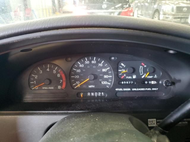 2000 Nissan Quest SE