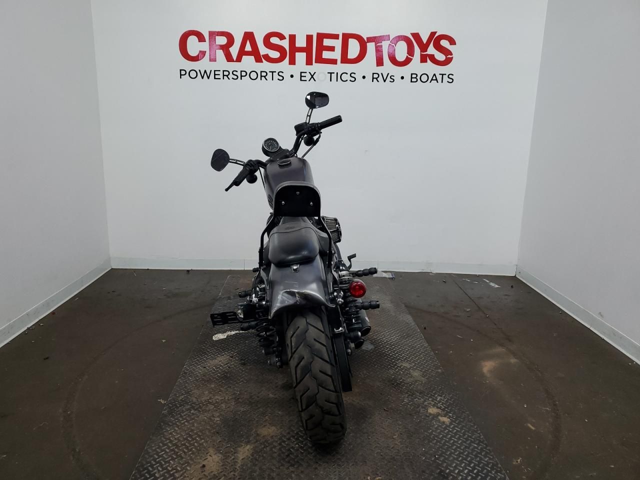 2016 Harley-Davidson XL883 Iron 883