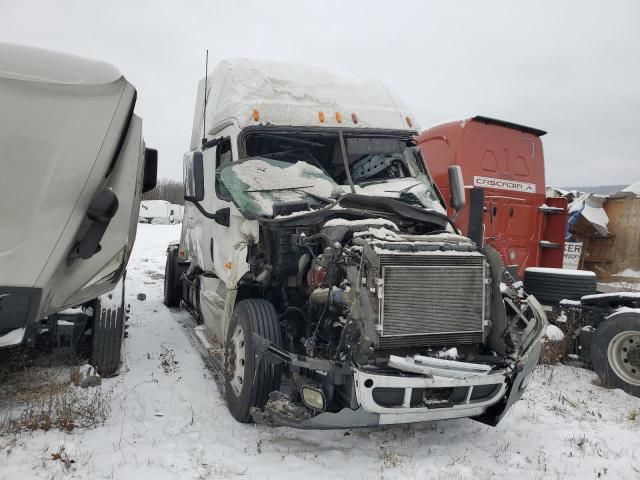 2012 Freightliner Cascadia 125