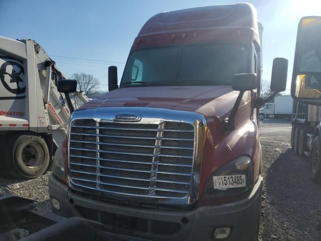 2015 Freightliner Cascadia 125