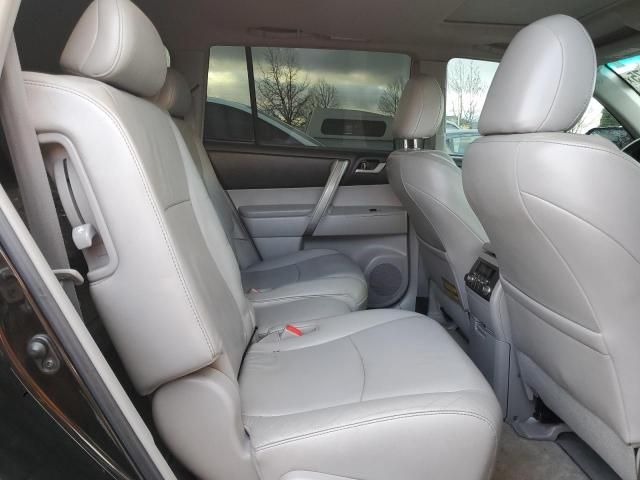 2010 Toyota Highlander SE